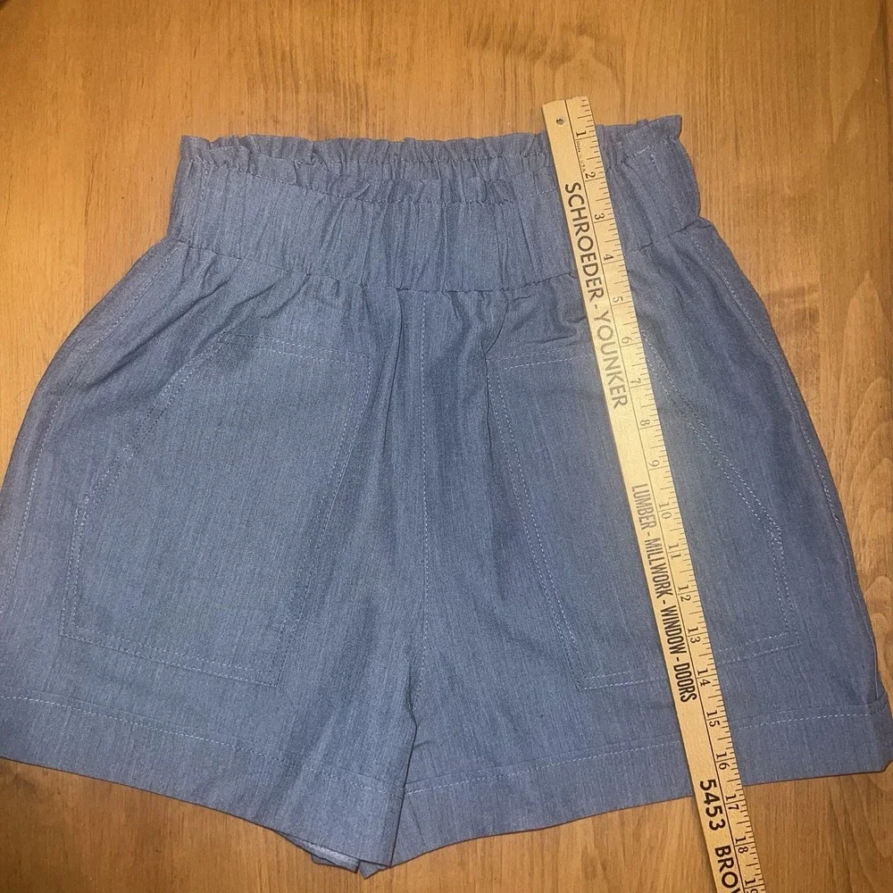 NEW Women's Glam Shorts Size Small, Denim Blue Color, High‎ Waisted